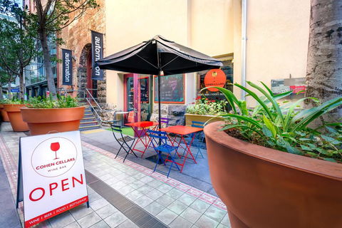 Tribeca Serviced Apartments - Click Find 2
