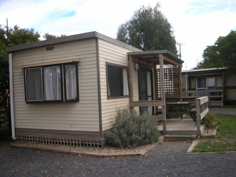Triabunna Cabin & Caravan Park - Bridge Guide 3