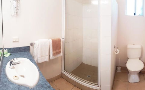 Tropic Coast Motel - Click Find 1
