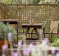 Trinity Cottage - Click Find