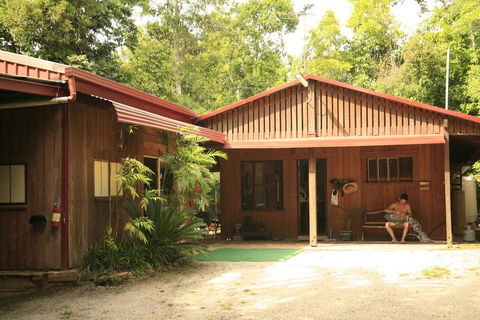 Tropical Bliss Bed And Breakfast - Bet 4u 0
