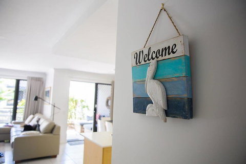 Tropical Getaway In 3 Bedroom Unit In 4 Star Resort - Click Find 2