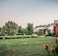 Tuileries Rutherglen - Click Find