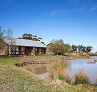 Tuki Retreat - Click Find