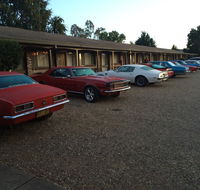 Tumut Valley Motel - Click Find