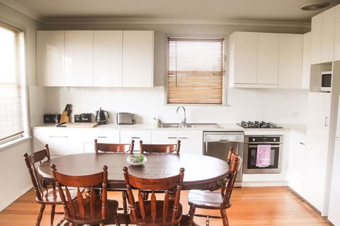 Tuna Sleepover - Click Find 2