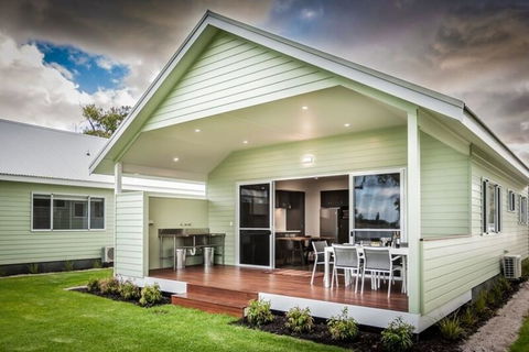 Turner Caravan Park - DBD 1