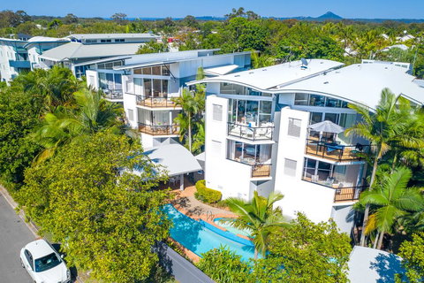 Twin Quays Noosa - Click Find 0
