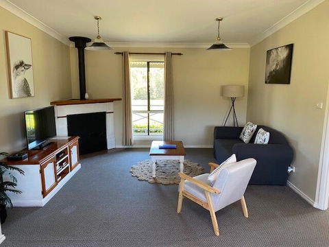 Twin Trees Country Cottages - Click Find 3