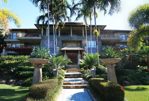 U 12 Santai - Bet 4u 1