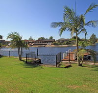 Unbeatable Waterfront Location - Click Find