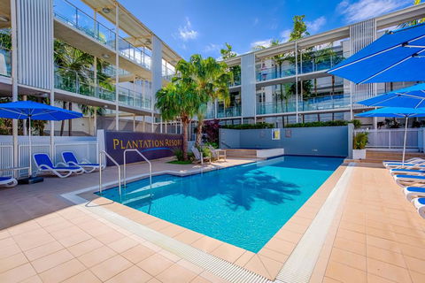 Unit 203 Plantation - Rainbow Beach, Plantation Resort Top Floor, Aircon, Free Wi-Fi - Click Find 2