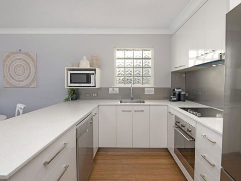 Unit 3 Emerald Shores - Shipping Lane Views! - Click Find 0