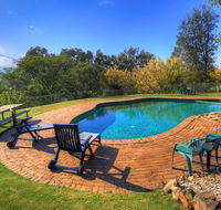 Upper Murray Cottages - Click Find