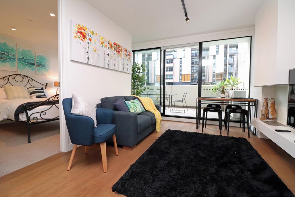 Melbourne Cbd And Inner Suburbs VIC Click Find