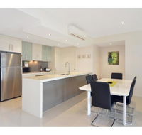 Utopia Apartment - Click Find