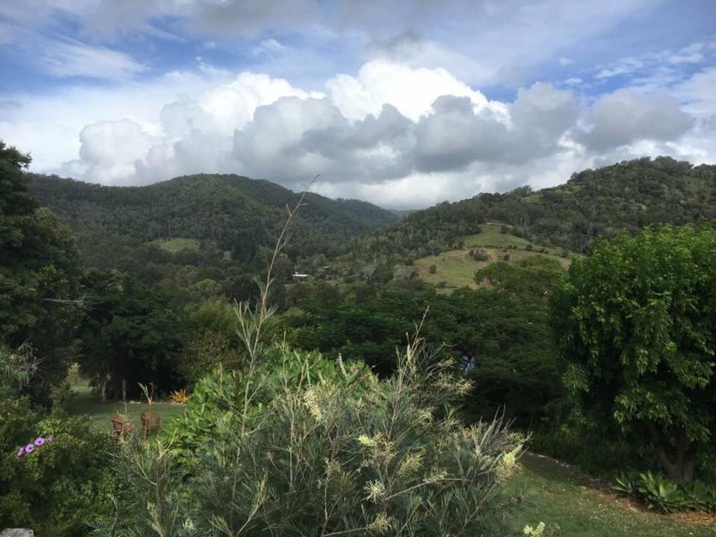 Bahrs Scrub QLD Click Find