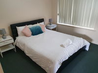 Value 2 Bed Villa Close to QEH  Airport  City  Beach