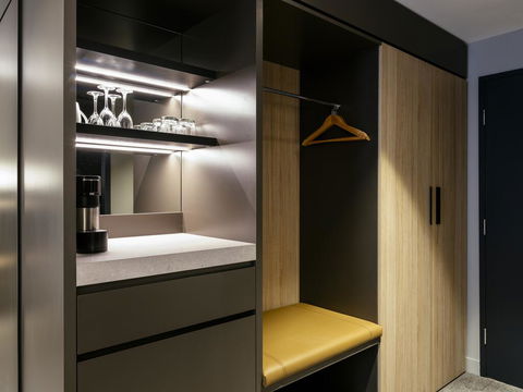 Vibe Hotel Hobart - Click Find 2