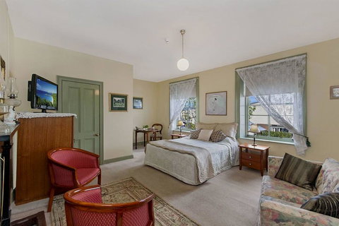 Victoria House - Bet 4u 0