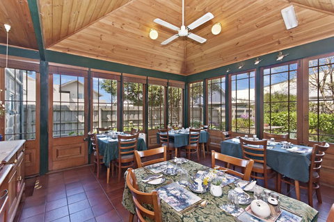 Victoria House - Lawyer Find 3