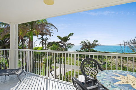 Views Of Moreton Island From Balcony At Beachside Haven Rickman Pde, Woorim - Bridge Guide 0