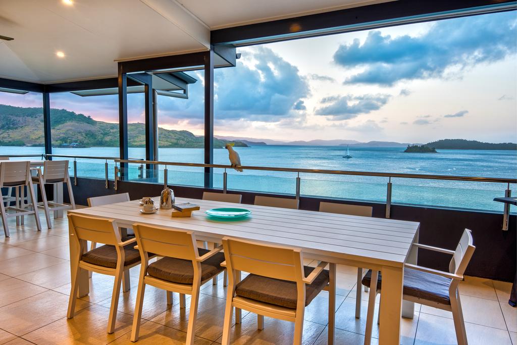 The Whitsundays QLD Click Find