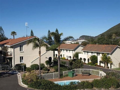 VILLA MANYANA 7 - Lawyer Find 0