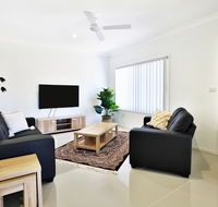 Villa Mare  Culburra - 4 Mins to Beach - Click Find