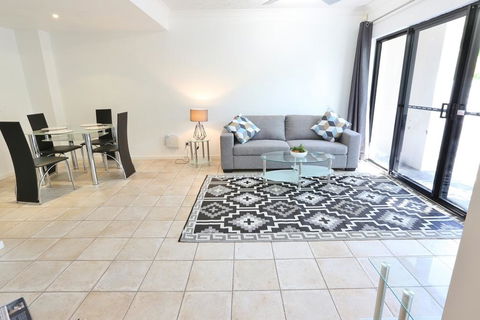 Villa Via Veneto - Click Find 0