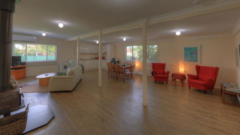 Village Stays Coldstream Gallery Bungalow - Lawyer Find 1