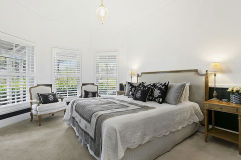 Vinden Estate Homestead - Click Find 2