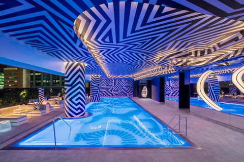 W Brisbane - Bridge Guide 0