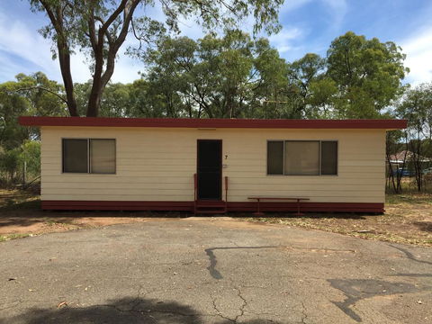 Wagon Wheel Motel & Units - Lawyer Find 1