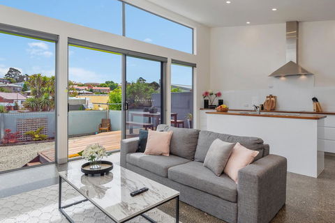 Walk To Salamanca, Queens Cottage LUX 3bdm Queens Cottage - Bet 4u 0