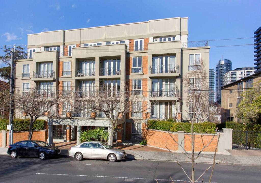 Melbourne Cbd And Inner Suburbs VIC Click Find