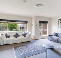 Walling-Clifton Gardens - backing onto golf course - Bet 4u