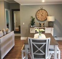 Walnut Tree Cottages - Click Find