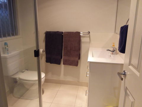Waratah And Wattle Apartments - Lawyer Find 1