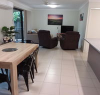 Waratah and Wattle Apartments - Click Find