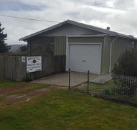 Waratah Falls Holiday Unit - Click Find