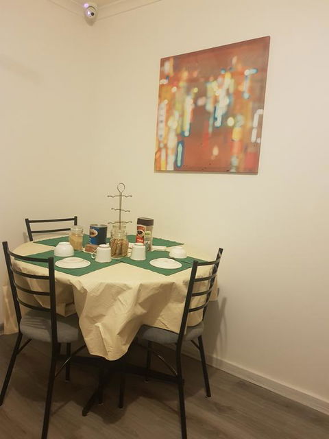 Warm Friendly Family Environment In Braybrook - Click Find 3