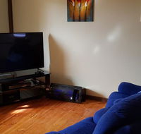 Warmont Apartments Self Contained Home - Click Find