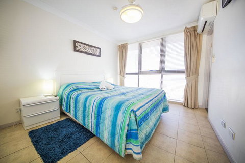 Warringa Surf Holiday Apartments - Click Find 1