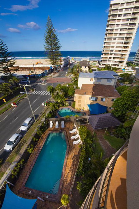 Warringa Surf Holiday Apartments - Click Find 3