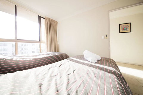 Warringa Surf Holiday Apartments - Click Find 2