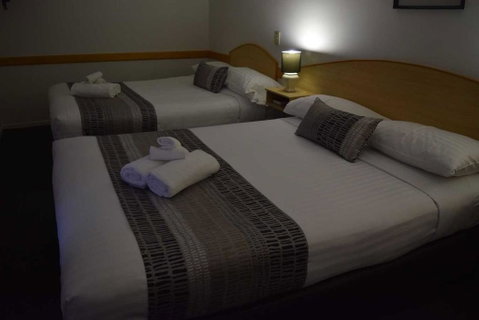 Warwick Vines Motel - Clickz 3