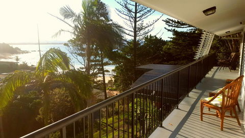 Wategos Surf Shack - Click Find 2