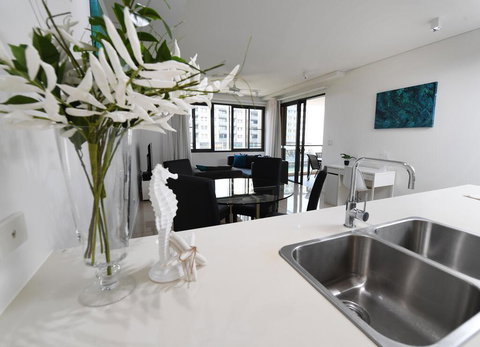 WATERFRONT DARWIN TROPICAL GEM - Bet 4u 0