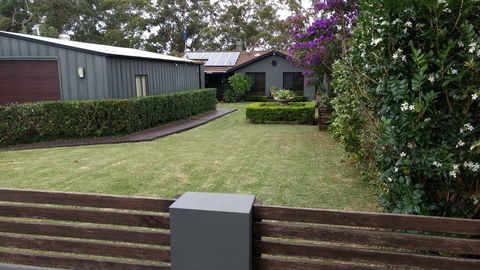 Waterfront Jervis Bay Escape Cooinda - Bet 4u 1